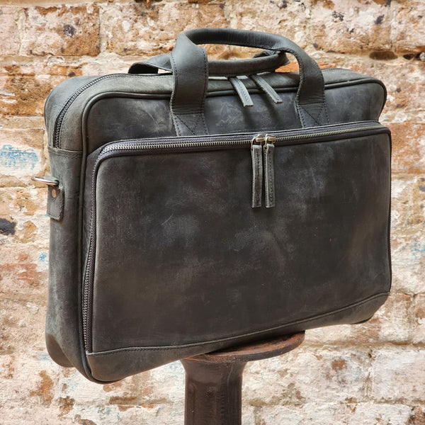 PYRMONT 16-BUFF-ZIP-LAPTOP BAG-BLACK