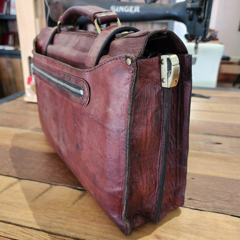 DA VINCI  15.5 Inch Hand Forged Leather Work Bag